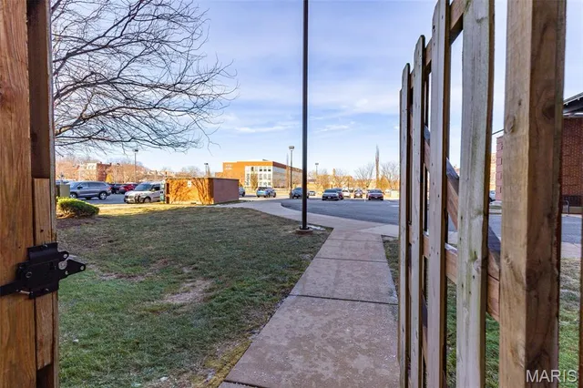 $184,900 | 1515 Lafayette Avenue, Unit 109, St. Louis, MO 63104