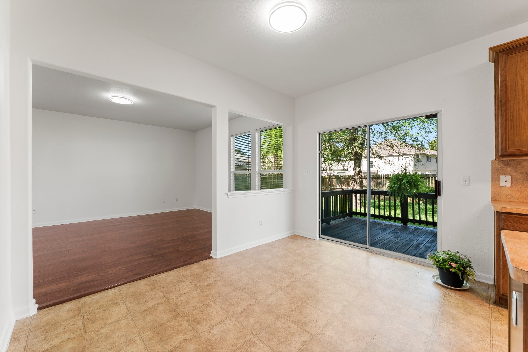 235 Doncaster Street Conroe, TX 77303 - Photo 15 of 49