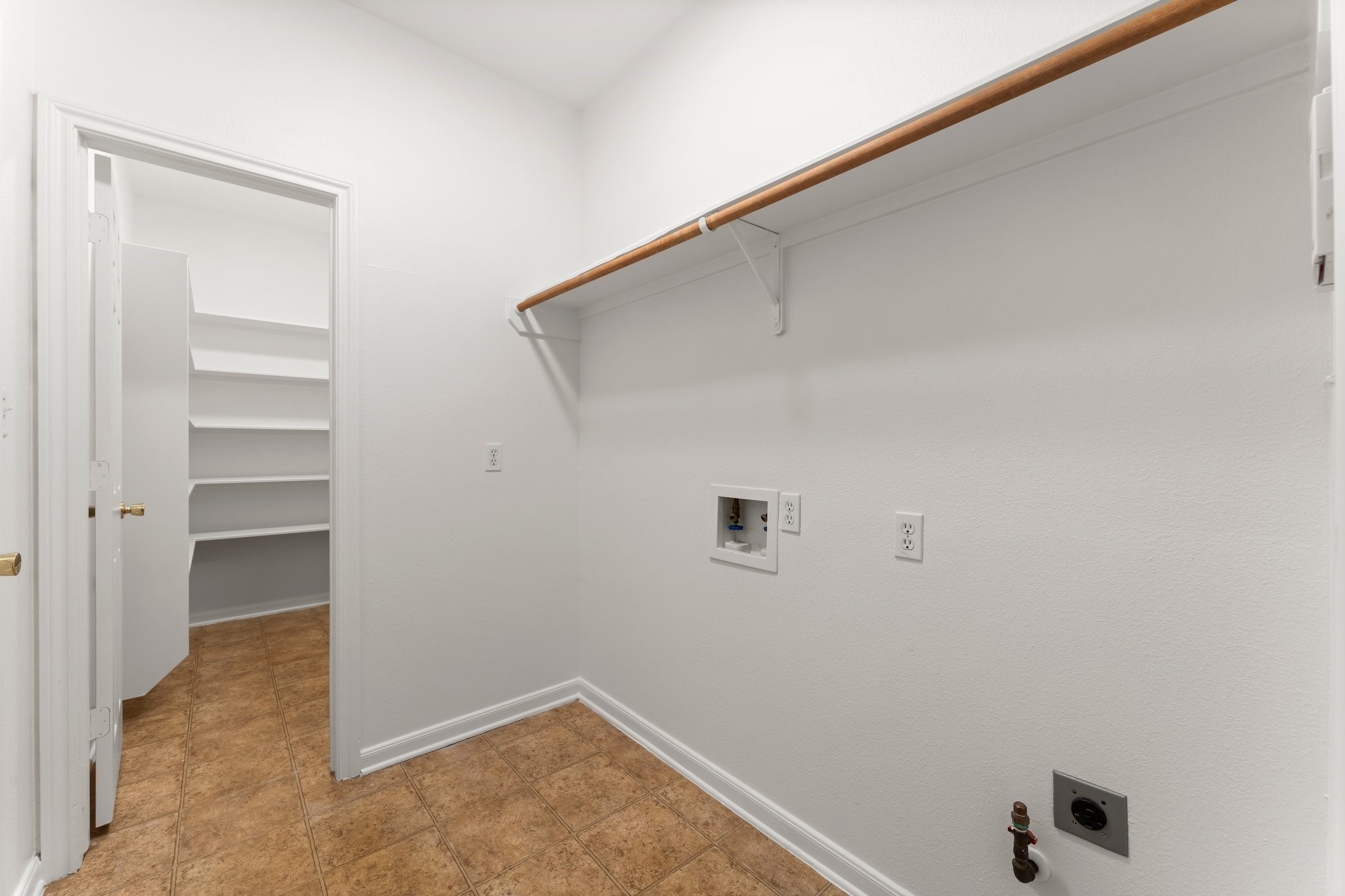 235 Doncaster Street Conroe, TX 77303 - Photo 16 of 49