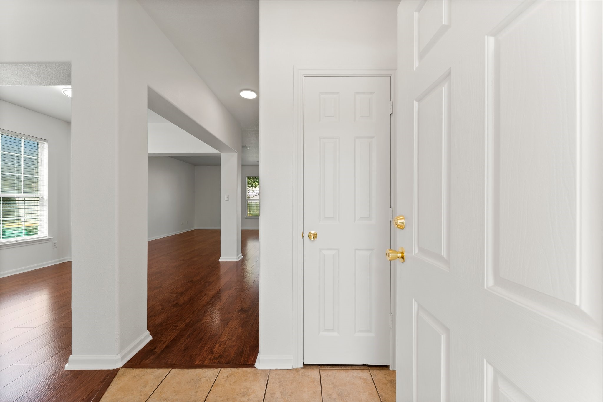 235 Doncaster Street Conroe, TX 77303 - Photo 5 of 49