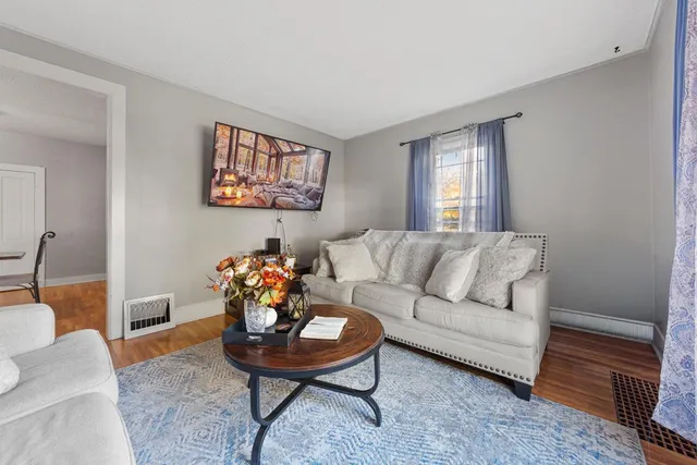 $265,000 | 626 4th Avenue Northwest, Faribault, MN 55021