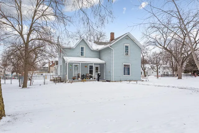 $265,000 | 626 4th Avenue Northwest, Faribault, MN 55021