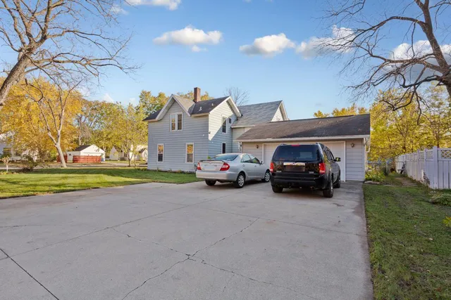 $265,000 | 626 4th Avenue Northwest, Faribault, MN 55021