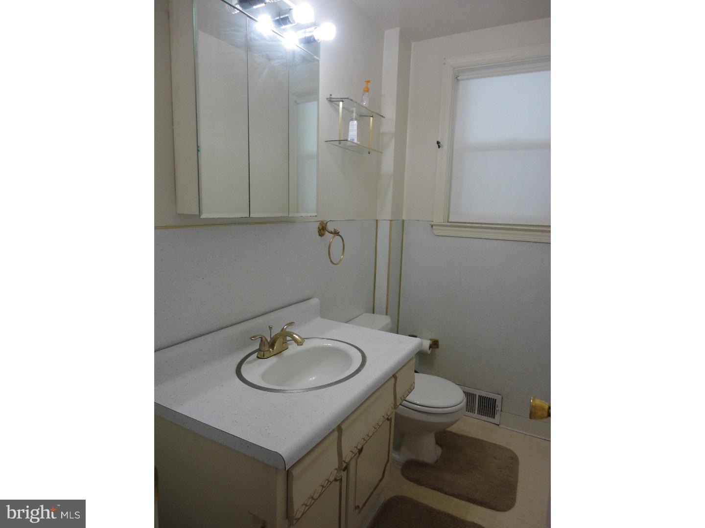 434 Claremont Road Springfield, PA 19064 - Photo 9 of 25