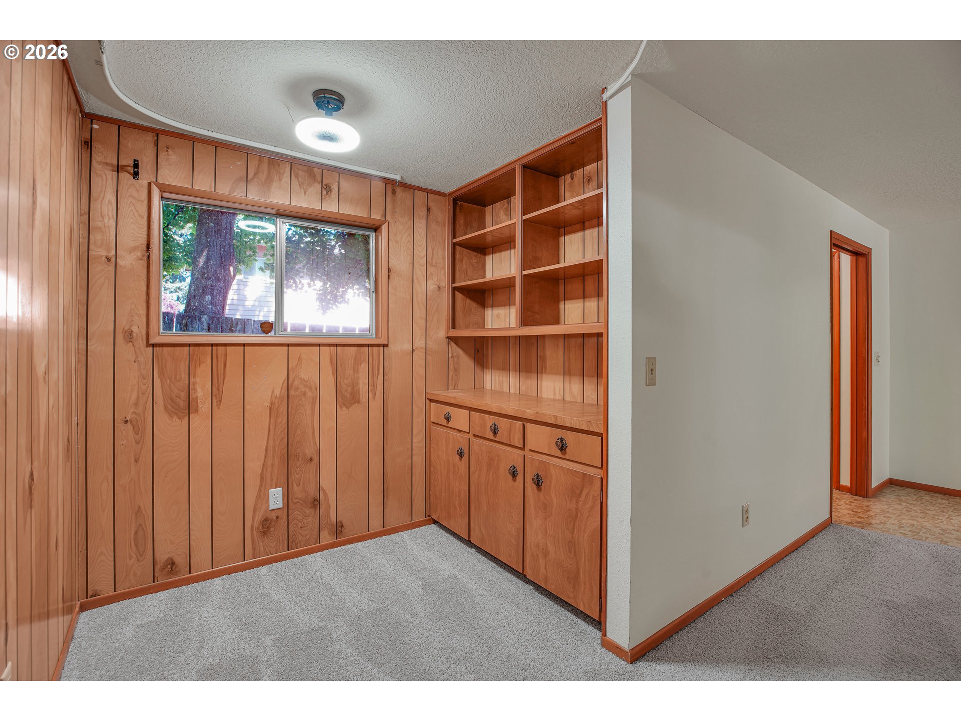 17055 Southeast Webster Road Portland, OR 97267 - Photo 21 of 45 Gallery Image 21