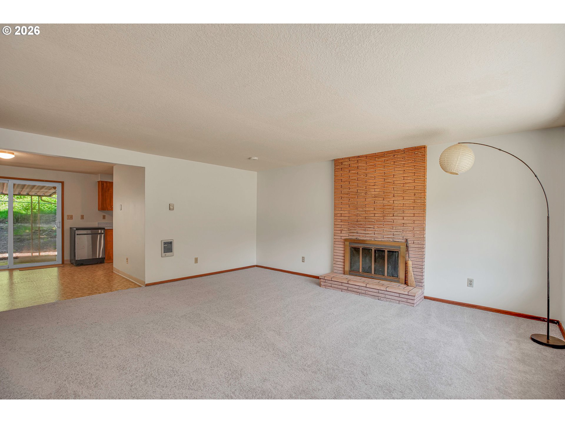 17055 Southeast Webster Road Portland, OR 97267 - Photo 9 of 45 Gallery Image 9
