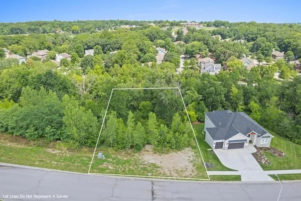 $106,500 | 208 East 122nd Street, Kansas City, MO 64145