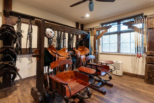 $14,800,000 | 3401 Pueblo Viejo, Sealy, TX 77474