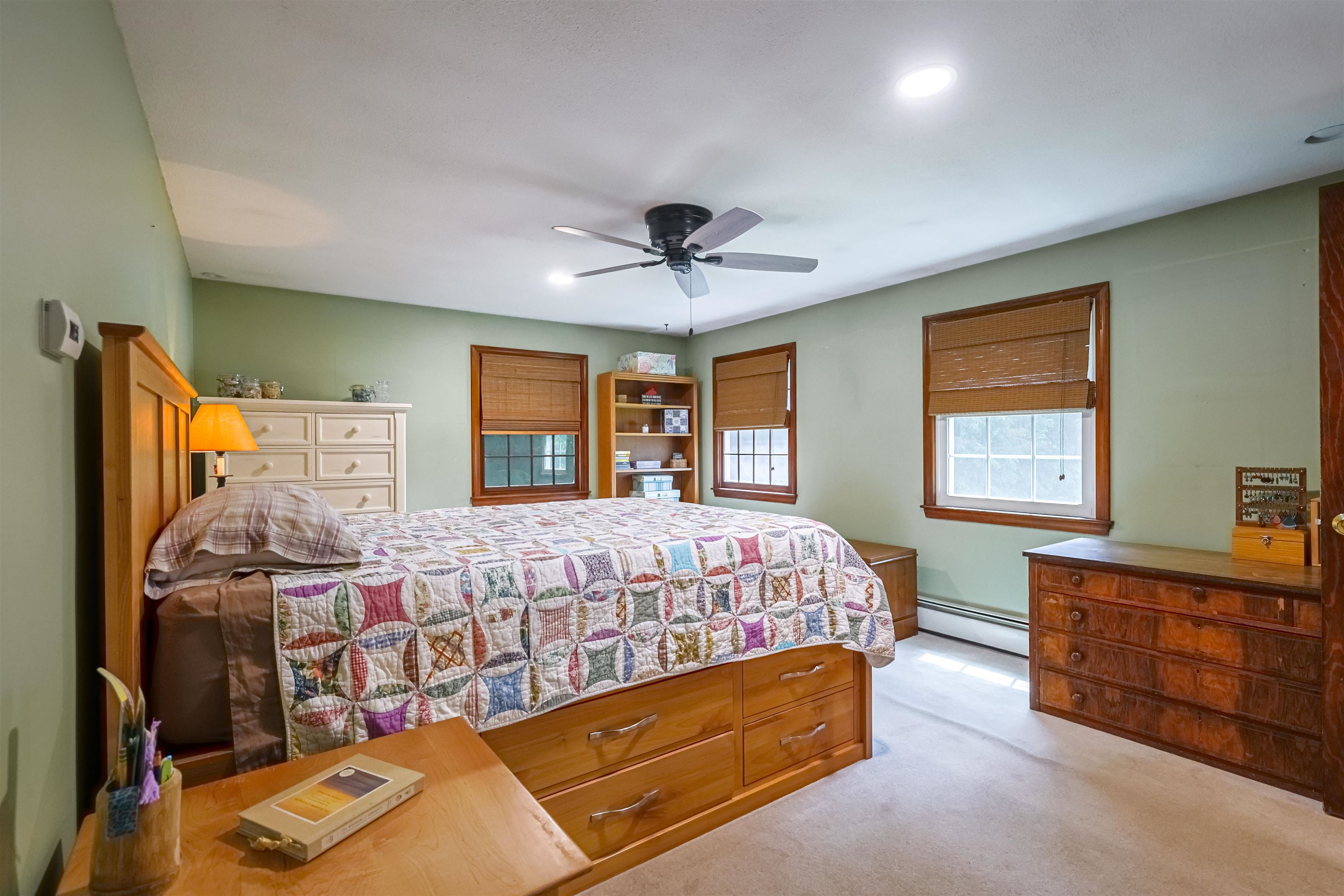 34 Cabot Road Merrimack, NH 03054 - Photo 16 of 35 Gallery Image 16