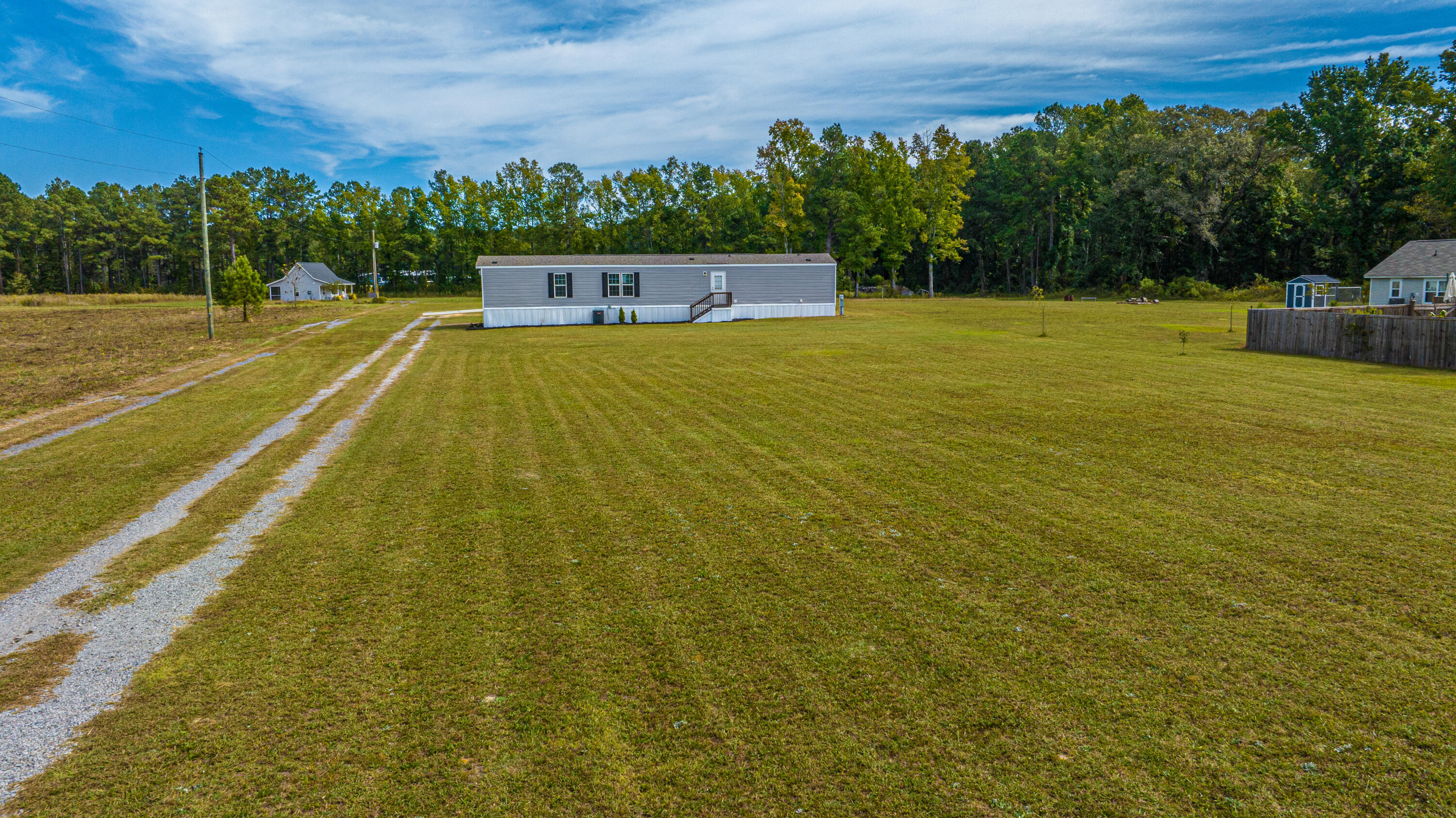 2542 Old Gilliard Road Ridgeville, SC 29472 - Photo 6 of 51 Exterior