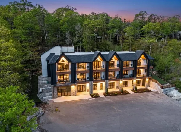 $750,000 | 2399 Maple Drive, Unit 305, Sister Bay, WI 54234