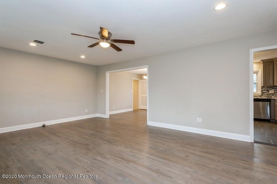 540 Robin Hood Road Brick, NJ 08724 - Photo 2 of 14 09_540RobinhoodRoad_2011_LowRes