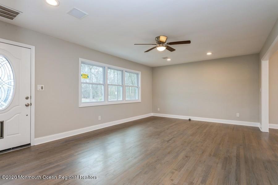 540 Robin Hood Road Brick, NJ 08724 - Photo 4 of 14 10_540RobinhoodRoad_2012_LowRes