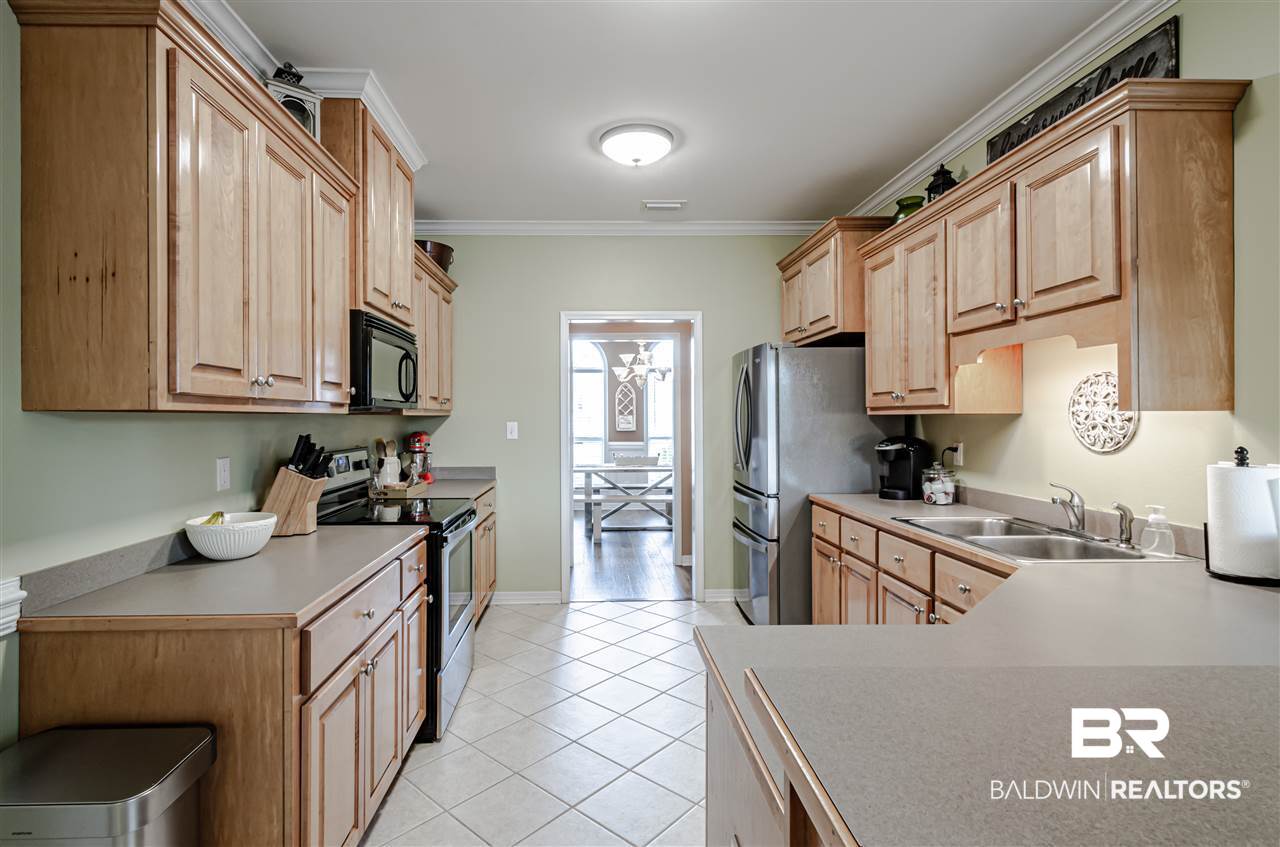 10219 Summerlake Court Mobile, AL 36608 - Photo 17 of 36