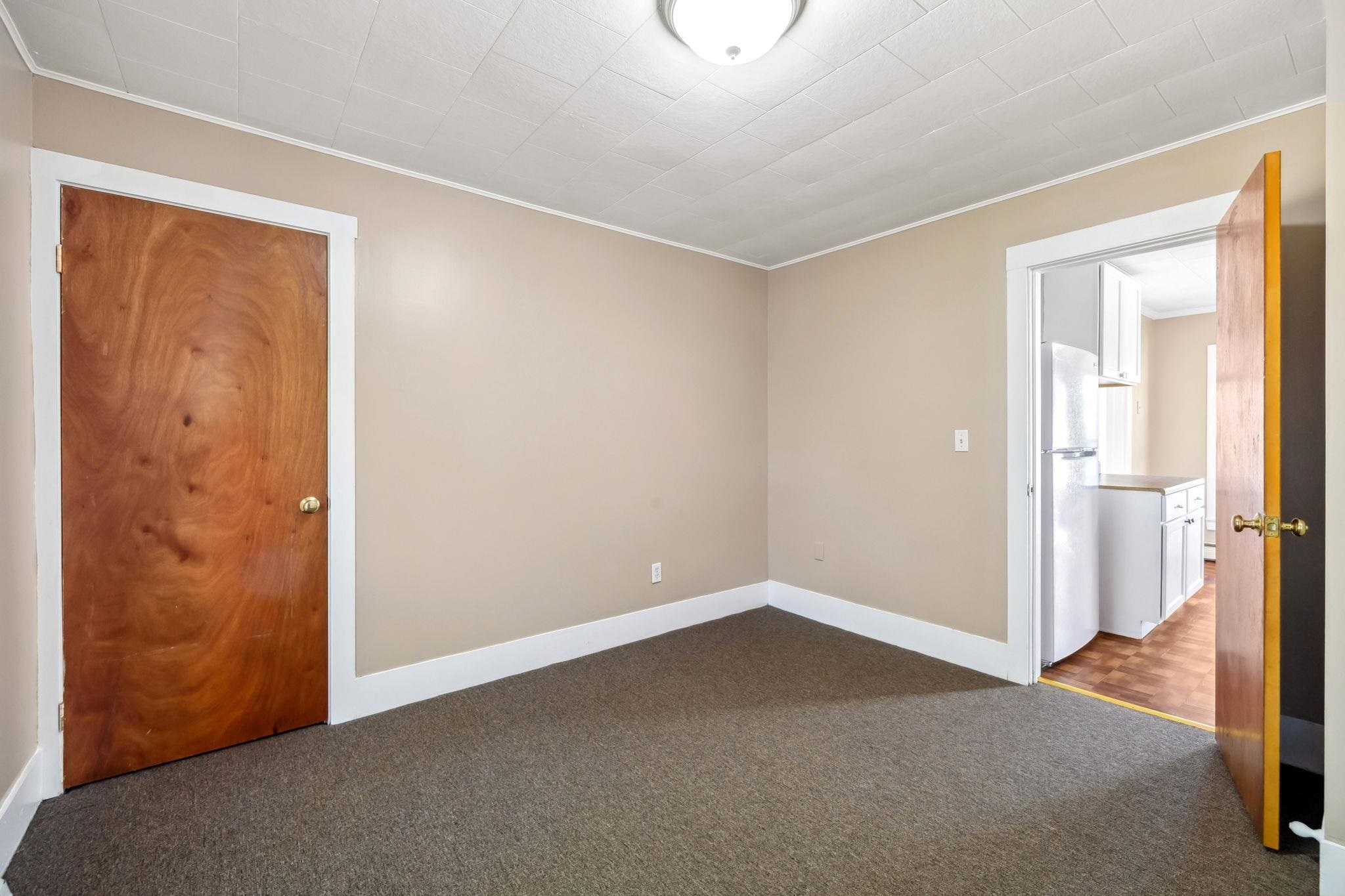 156 Maple Street Manchester, NH 03103 - Photo 14 of 54 Gallery Image 14