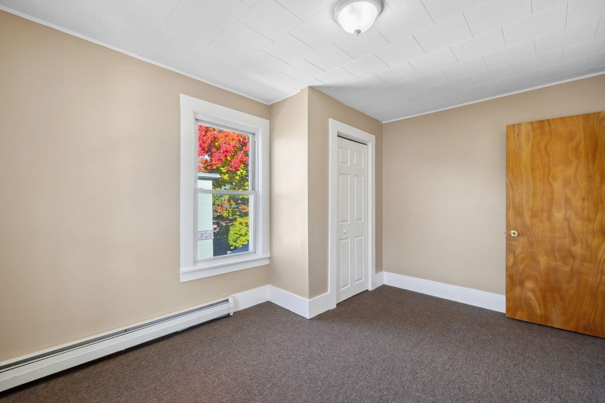156 Maple Street Manchester, NH 03103 - Photo 6 of 54 Gallery Image 6