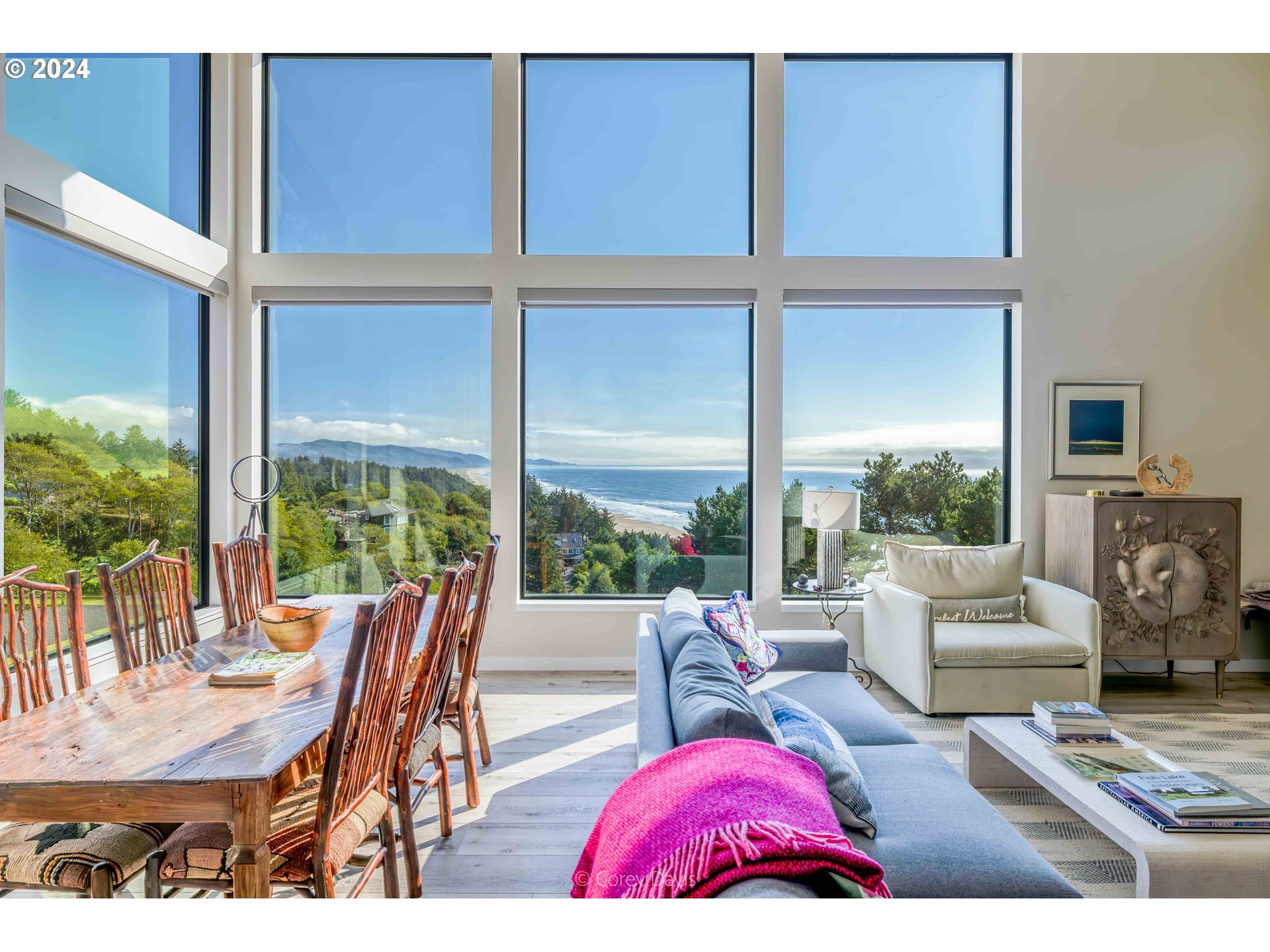 8760 Mariners Nehalem, OR 97131 - Photo 9 of 40 a living room with furniture