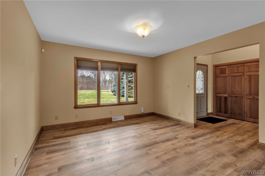 4629 Plank Road Cambria, NY 14094 - Photo 27 of 49