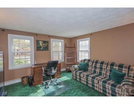 11 Byfield Road Groveland, MA 01834 - Photo 13 of 29 Gallery Image 13