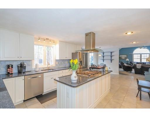 11 Byfield Road Groveland, MA 01834 - Photo 6 of 29 Gallery Image 6