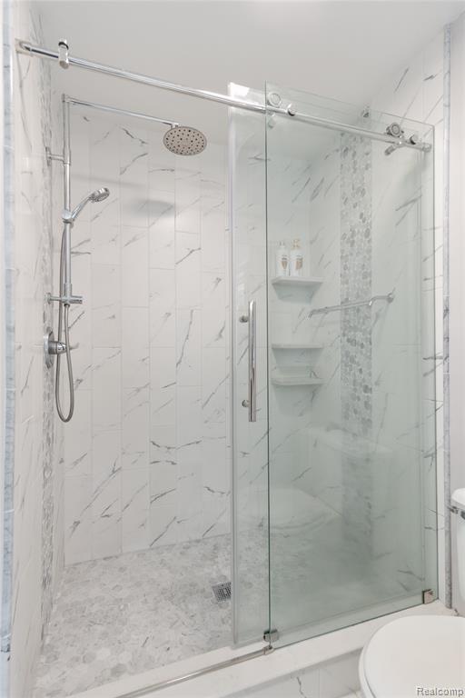 1484 Kings Pointe Road Grand Blanc, MI 48439 - Photo 30 of 48 Gallery Image 30