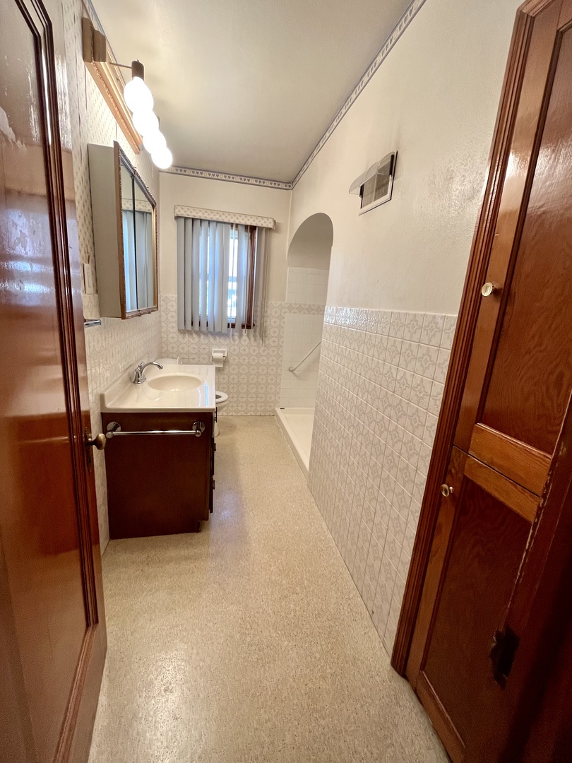 630 West Devlin Street Spring Valley, IL 61362 - Photo 12 of 35