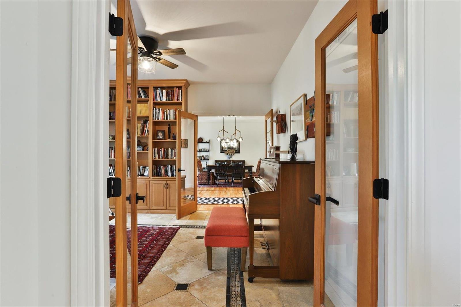509 Edgar Road St. Louis, MO 63119 - Photo 15 of 48 Gallery Image 15