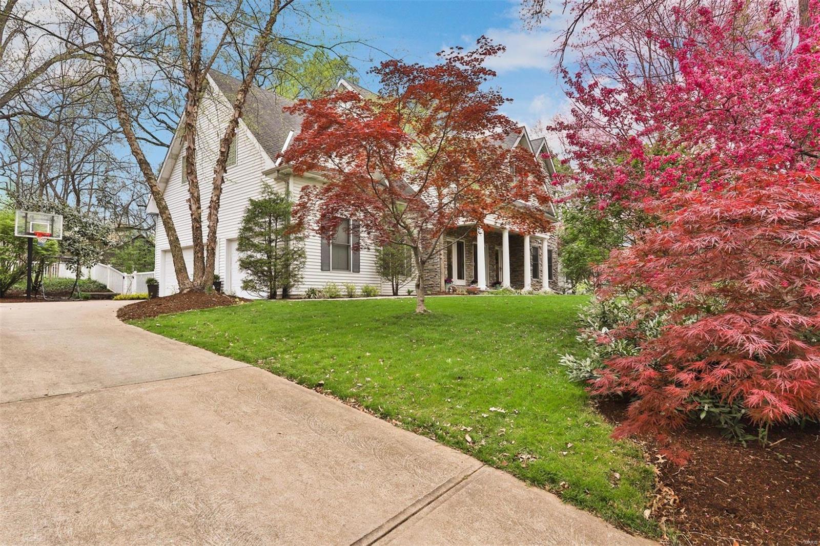 509 Edgar Road St. Louis, MO 63119 - Photo 3 of 48 Gallery Image 3