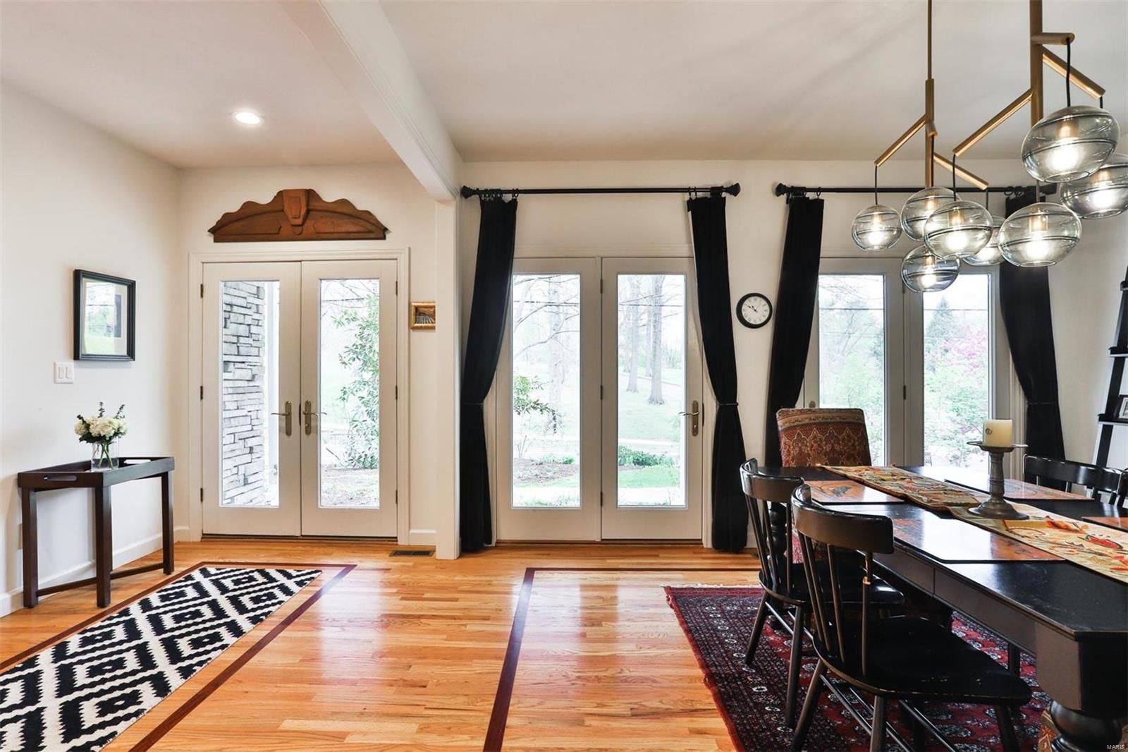 509 Edgar Road St. Louis, MO 63119 - Photo 8 of 48 Gallery Image 8