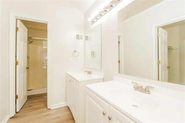 $2,325 | 7201 East 134th Terrace, Grandview, MO 64030