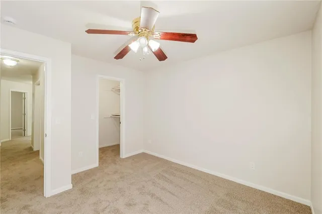 $2,325 | 7201 East 134th Terrace, Grandview, MO 64030