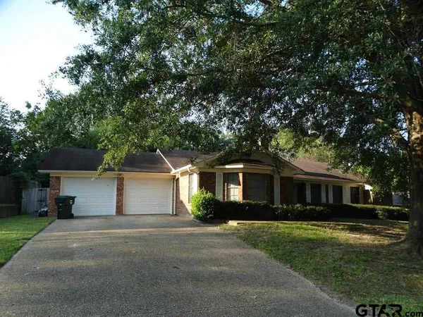 $1,600 | 613 Beth Drive, Tyler, TX 75703