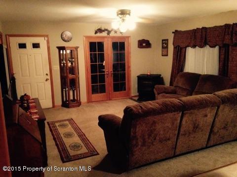 329 Creamery Road Jermyn, PA 18433 - Photo 5 of 22 Gallery Image 5