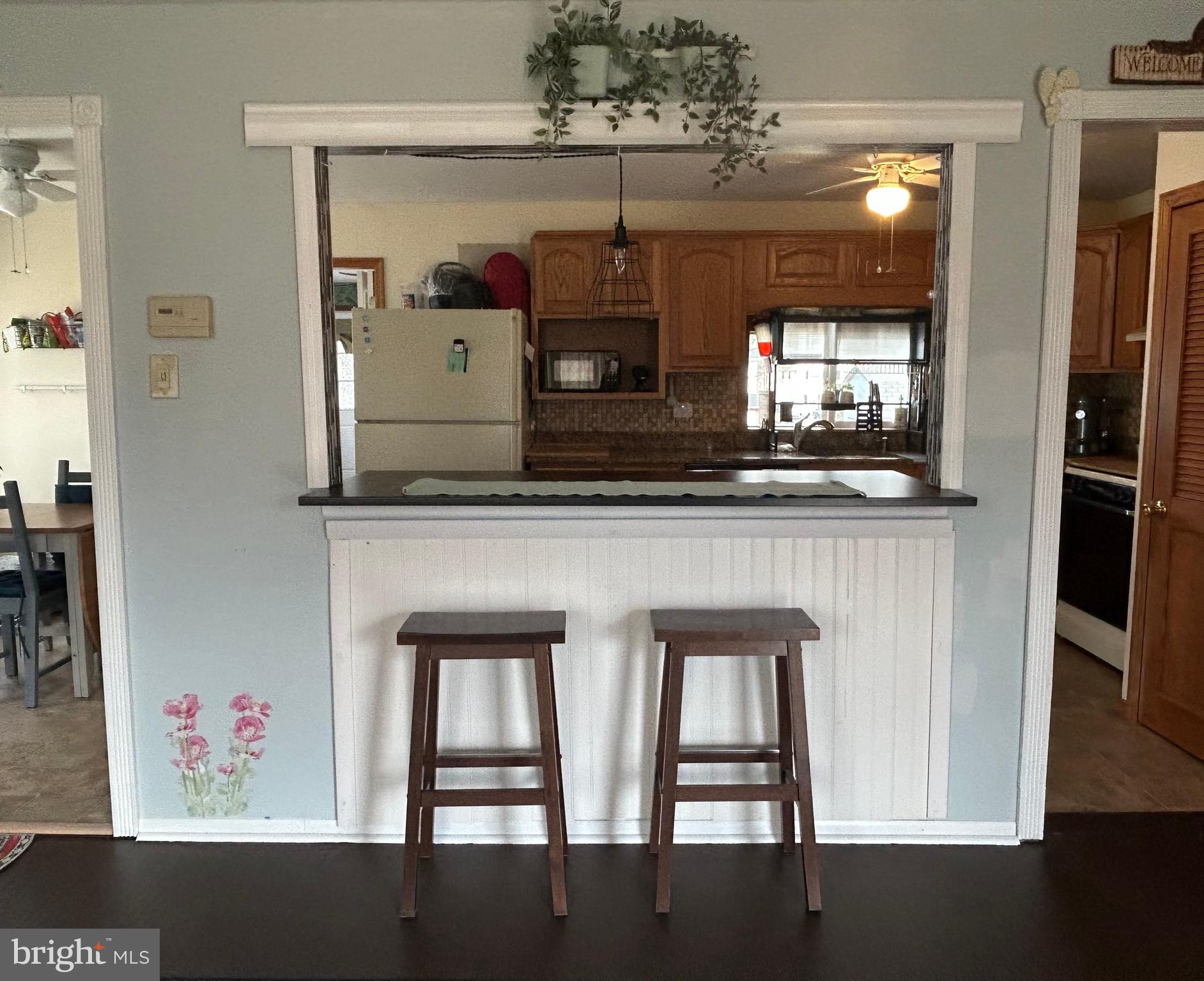 1303 Salem Road Burlington, NJ 08016 - Photo 6 of 14 Gallery Image 6