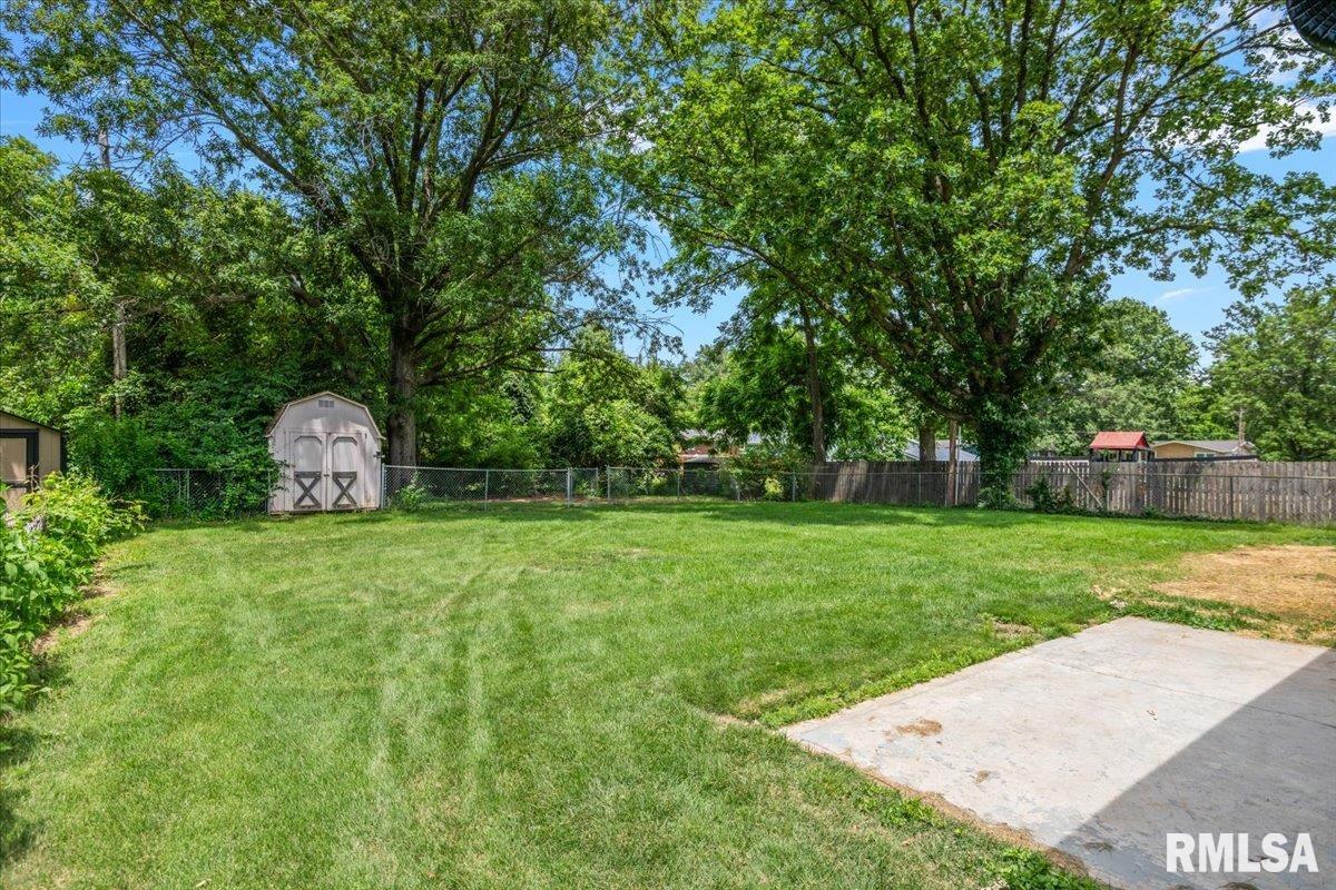 27 Mishawaka Drive Rochester, IL 62563 - Photo 37 of 42