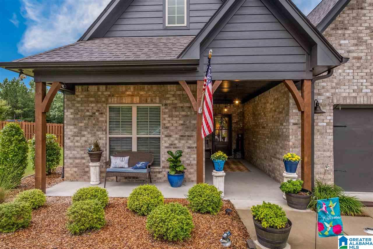 495 Ballantrae Road Pelham, AL 35124 - Photo 4 of 37