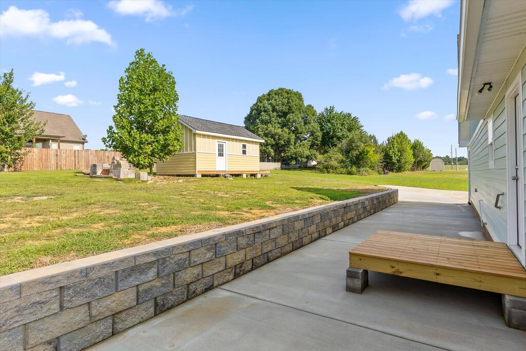 104 Lexington Drive Rock Spring, GA 30739 - Photo 5 of 31 Gallery Image 5