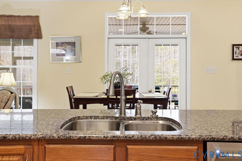 13630 River Road Chesterfield, VA 23838 - Photo 21 of 57 a view of a kitchen counter top space
