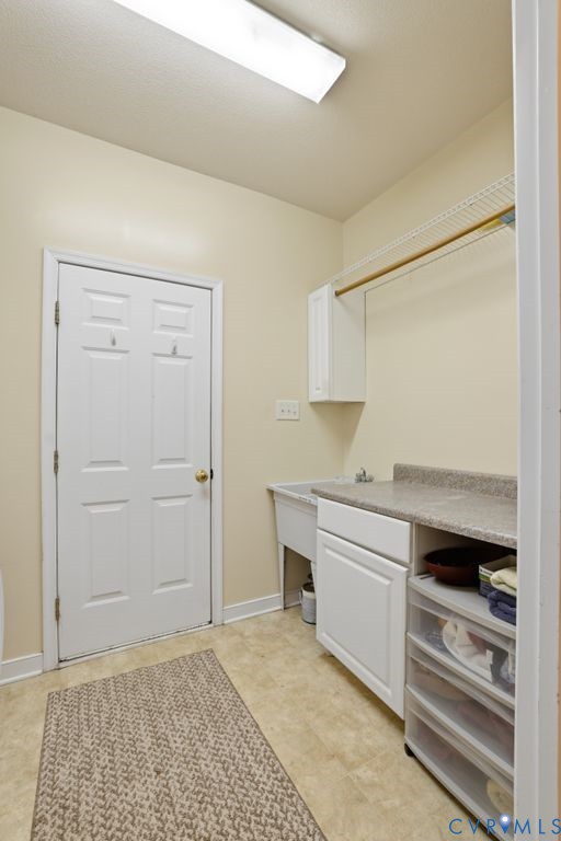 13630 River Road Chesterfield, VA 23838 - Photo 33 of 57 Access from Garage