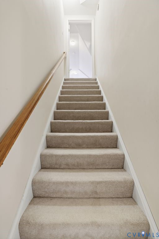 13630 River Road Chesterfield, VA 23838 - Photo 35 of 57 a view of entryway