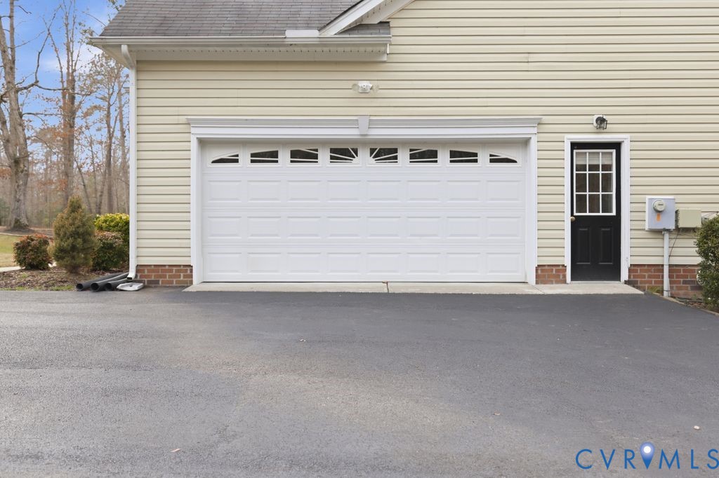 13630 River Road Chesterfield, VA 23838 - Photo 7 of 57 Attached 2 Car Garage w Automatic Door. Pedestrian