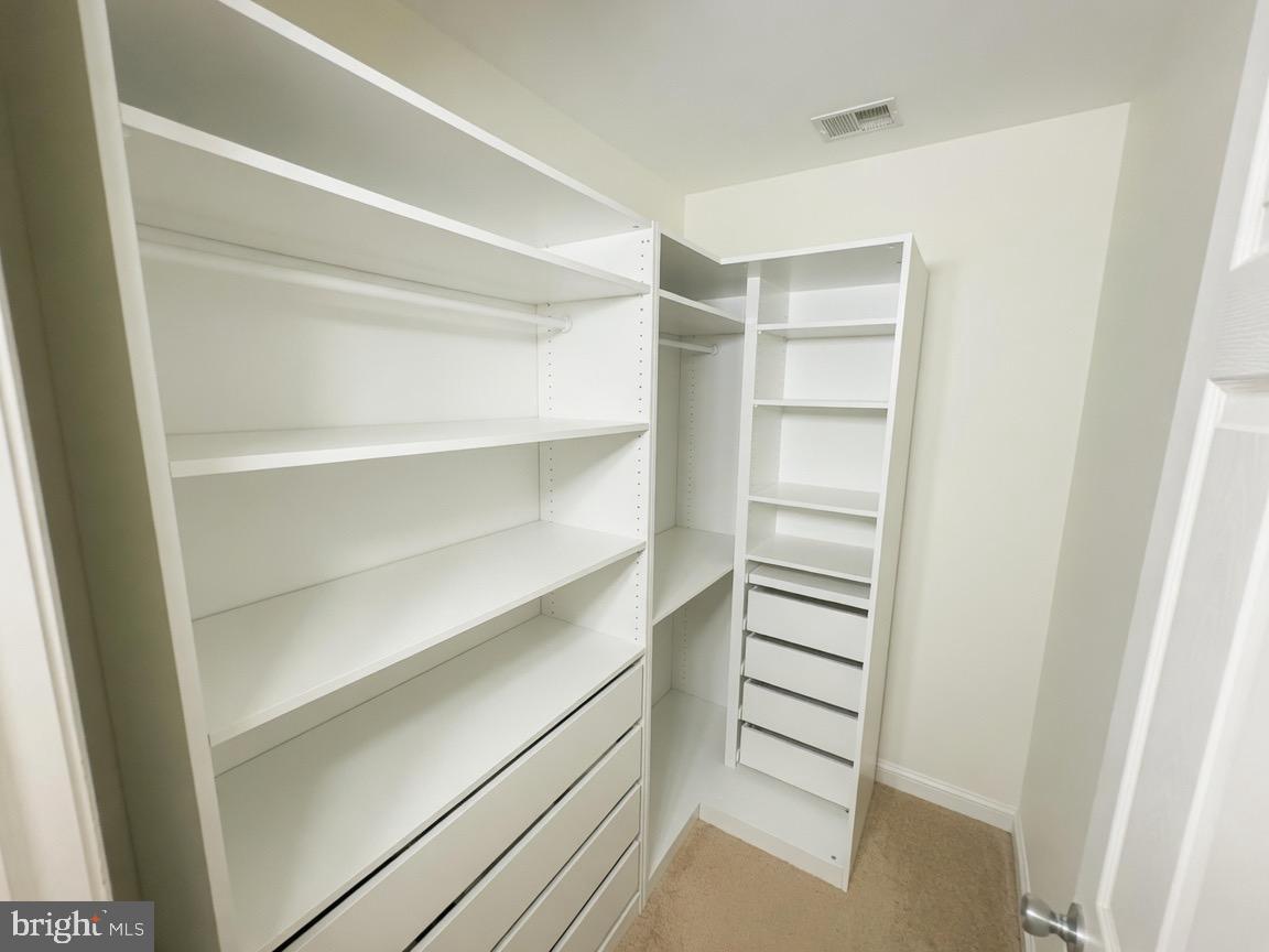 11041 North Keys Road Brandywine, MD 20613 - Photo 22 of 60 Closet