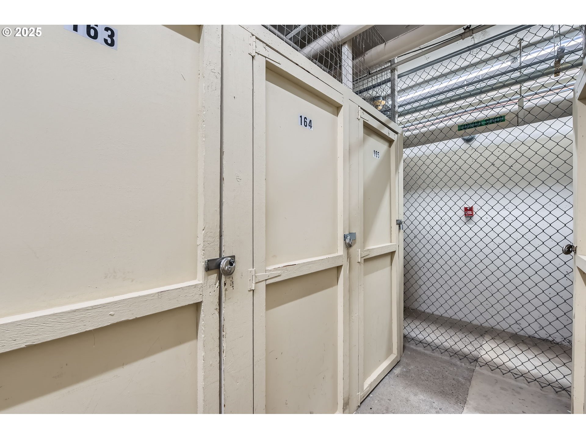 255 Southwest Harrison Street, Unit 21D Portland, OR 97201 - Photo 28 of 39 Storage