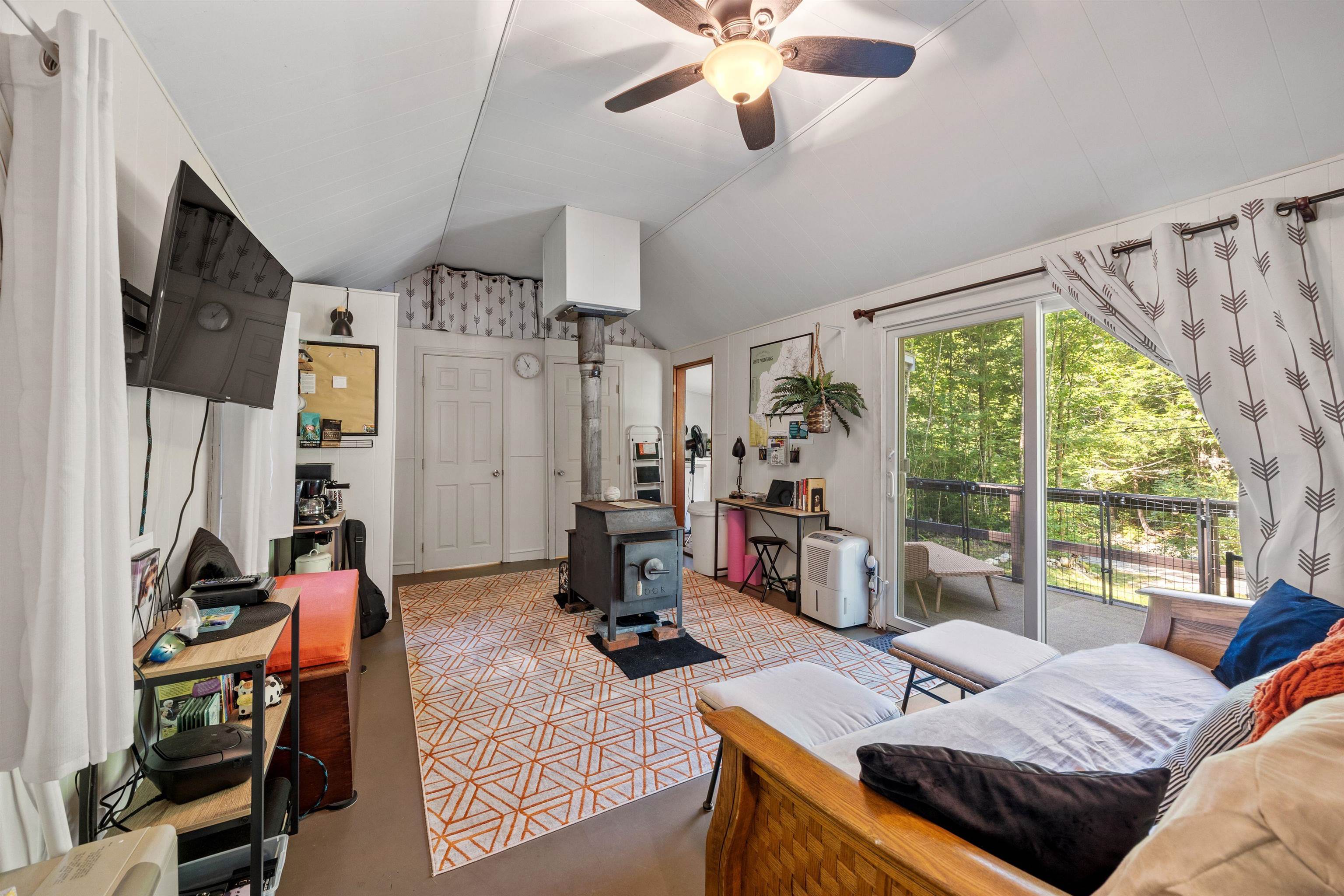 204 Johnson Brook Road Thornton, NH 03285 - Photo 34 of 35 Gallery Image 34