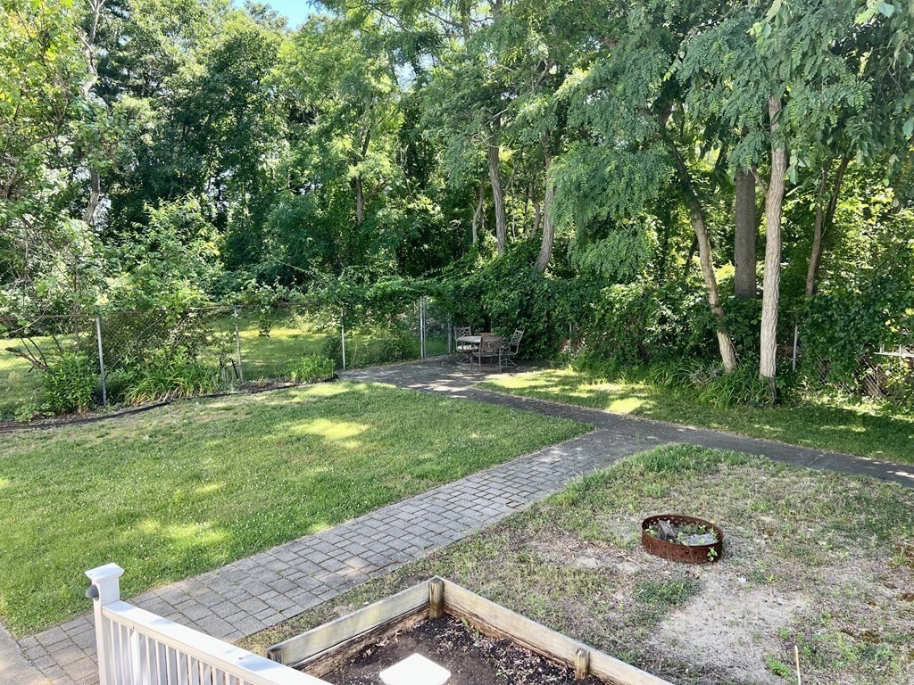 4 Evergreen Road Stoneham, MA 02180 - Photo 20 of 23 Gallery Image 20
