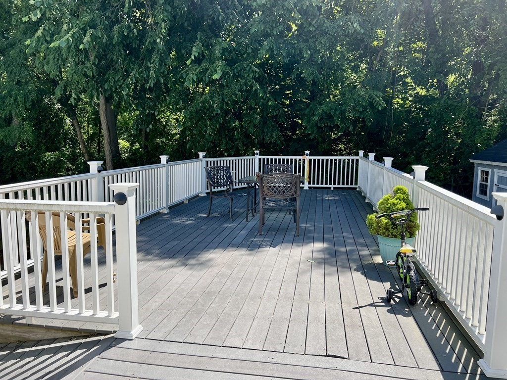 4 Evergreen Road Stoneham, MA 02180 - Photo 21 of 23 Gallery Image 21