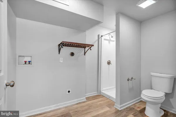 $3,700 | 318 10th Street, Newtonville, NJ 08346