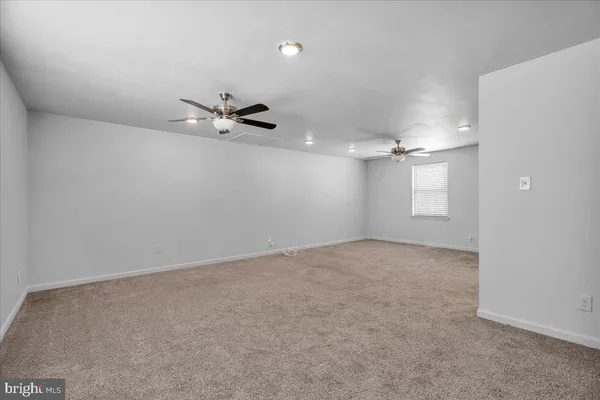 $3,700 | 318 10th Street, Newtonville, NJ 08346