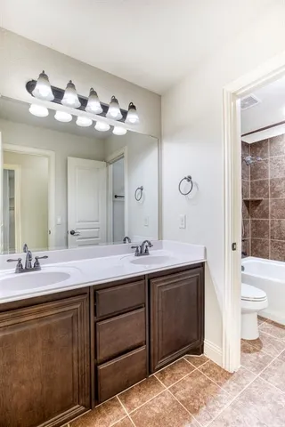 $2,995 | 8801 Cassidy Lane, Aubrey, TX 76227