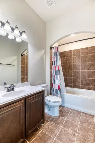 $2,995 | 8801 Cassidy Lane, Aubrey, TX 76227